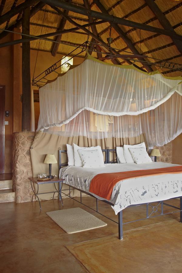 Stanley Safari Lodge ลิฟวิงสโตน ภายนอก รูปภาพ