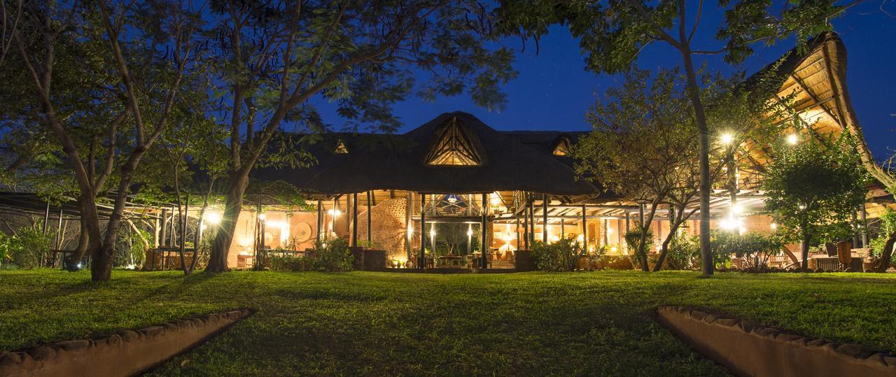 Stanley Safari Lodge ลิฟวิงสโตน ภายนอก รูปภาพ